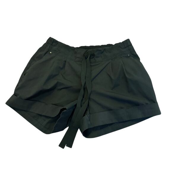 Lululemon Athletica Women 6 Black Elastic spring break Athletic Short drawstring - Picture 2 of 5